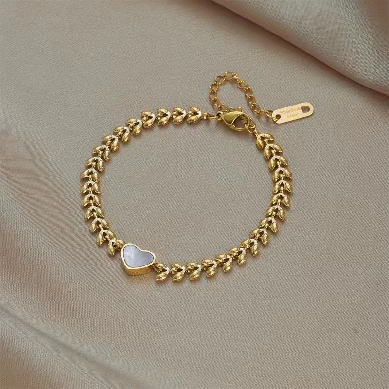 Titanium Steel 18K Gold Retro Heart-shaped Shell Wheat Bracelet