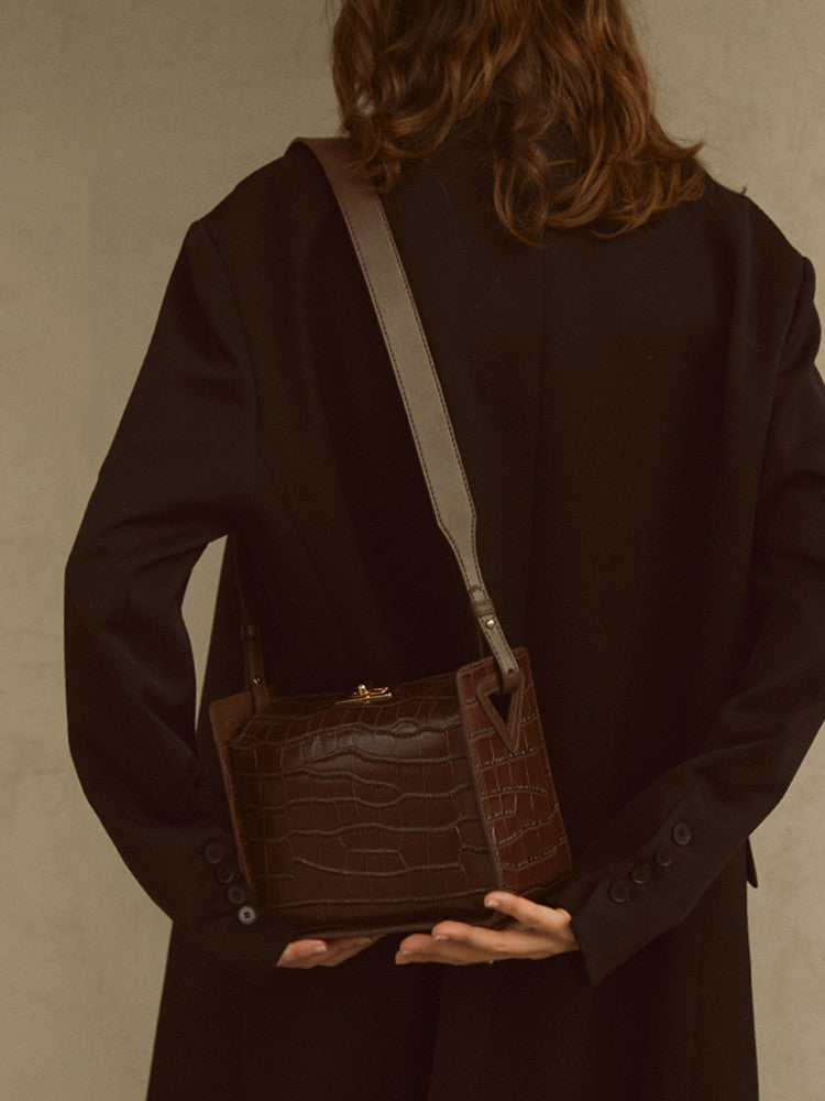 Niche Design Genuine Leather Handbag